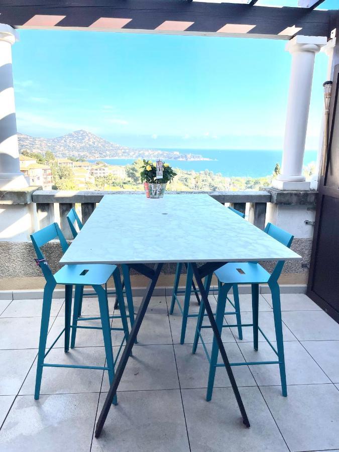 Village Cap Esterel Duplex Vue Mer Centre Saint-Raphaël エクステリア 写真